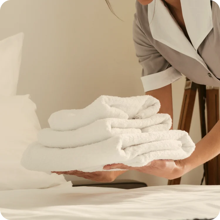 Heading: PMS Mobile for Mobile Hotel Management