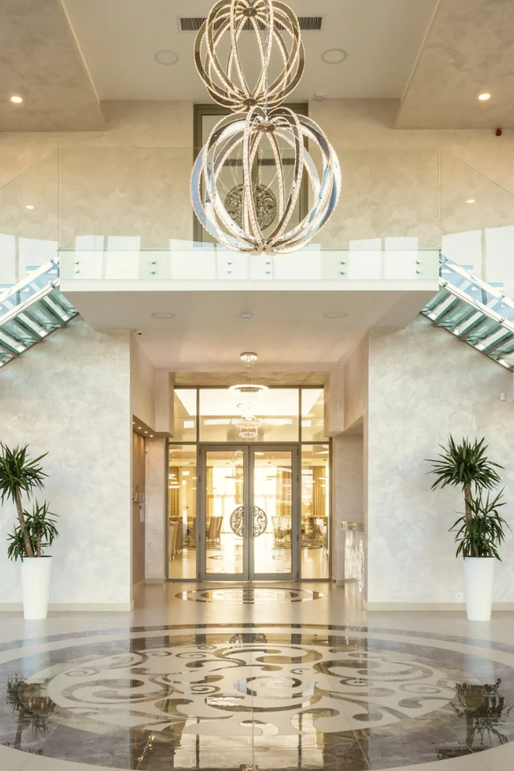 Reducing Energy Consumption with Smart Hotel Solutions for a Sustainable Future